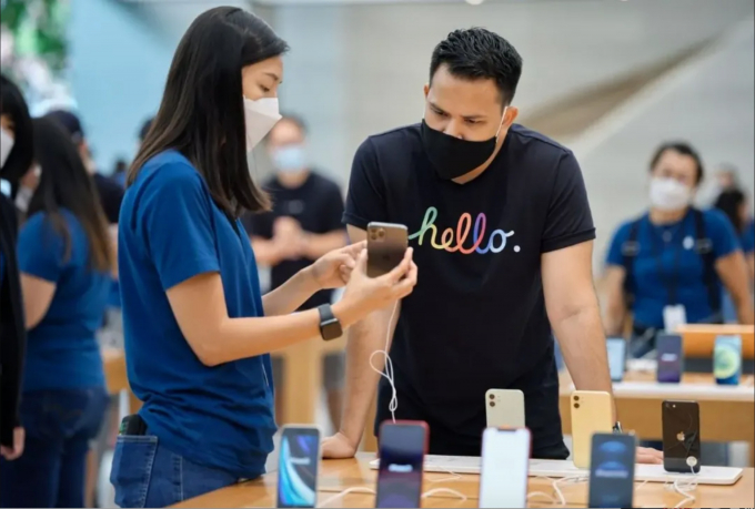 Nhân viên Apple trì hoãn yêu cầu trở lại văn phòng làm việc